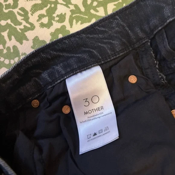 Mother Tomcat Ankle Jeans, 30, color On the Fly or grey, high rise - Picture 7 of 10